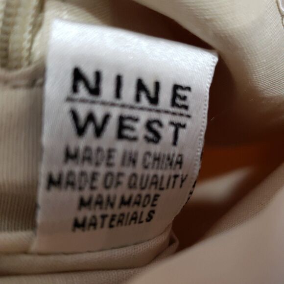 Nine West Woman's Yellow Faux Leather Crossbody Purse - Picture 6 of 9